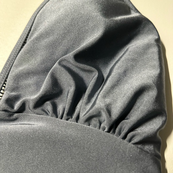 Cupshe women’s size large one piece swimsuit  tie, V-neck new‎ with tags - Picture 3 of 10